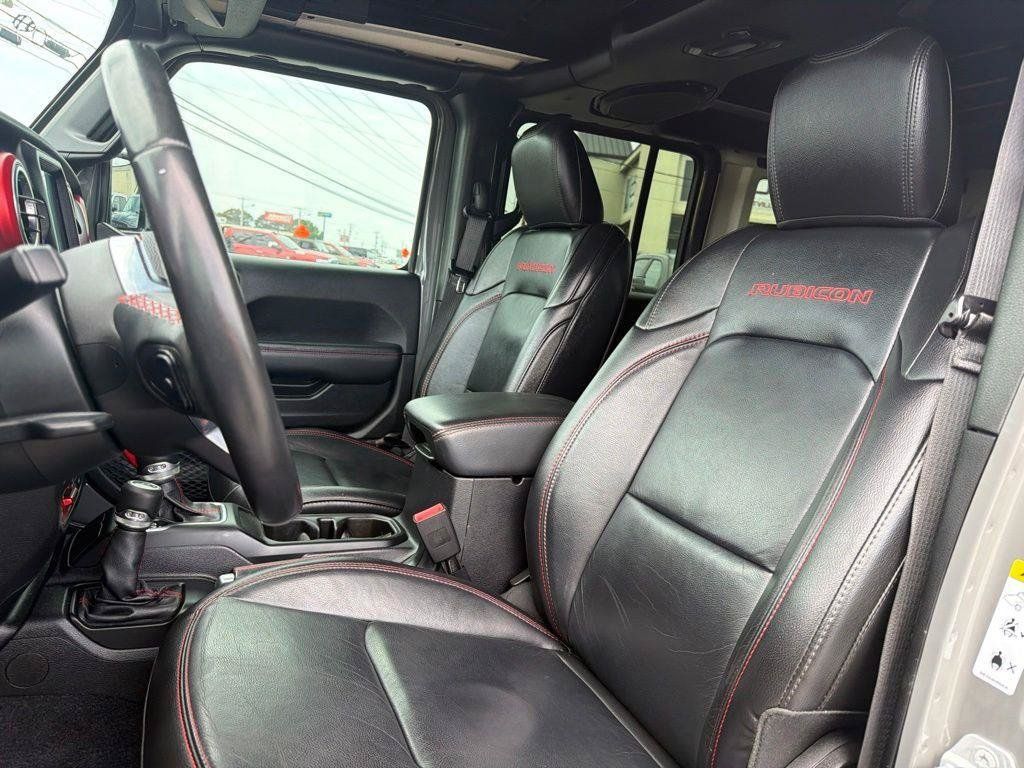Used 2019 Jeep Wrangler Unlimited Rubicon AWD/4WD image 27