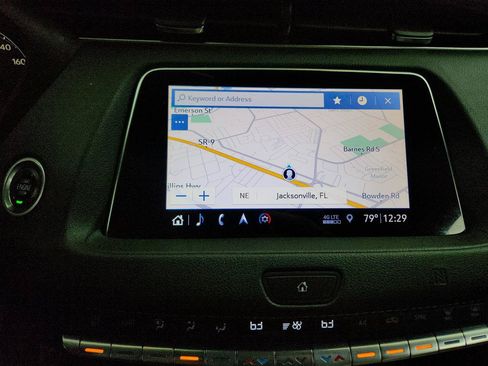 Used 2019 Cadillac XT4 Premium Luxury w/ Cold Weather Package FWD image 19