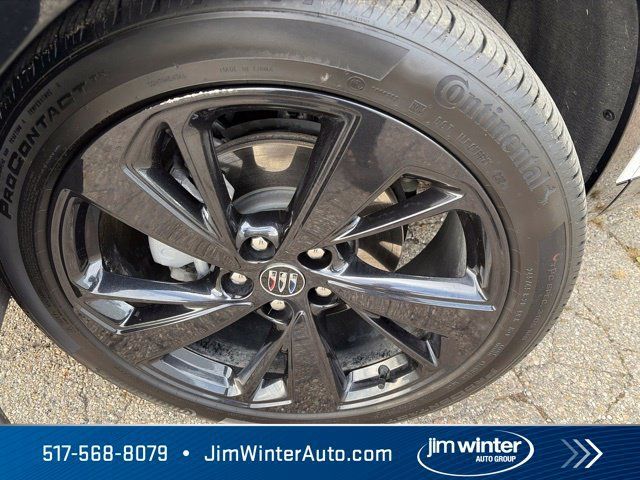 Used 2024 Buick Envision Sport Touring AWD/4WD image 3