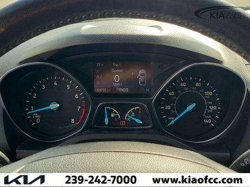 Used 2019 Ford Escape SE FWD image 26