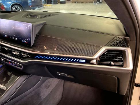 Certified 2024 BMW X6 M60i image 18