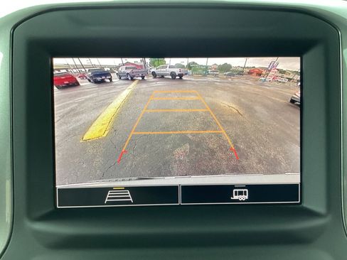 Used 2025 Chevrolet Silverado 1500 Custom image 16