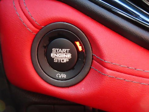 Used 2021 Dodge Durango R/T w/ Tow 'N Go Package image 31