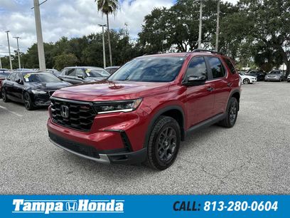 Used 2025 Honda Pilot TrailSport
