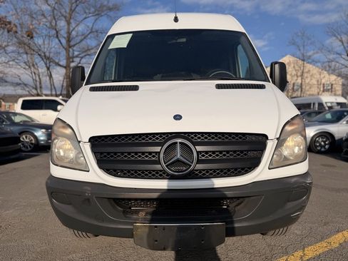 Used 2013 Mercedes-Benz Sprinter 2500 image 8
