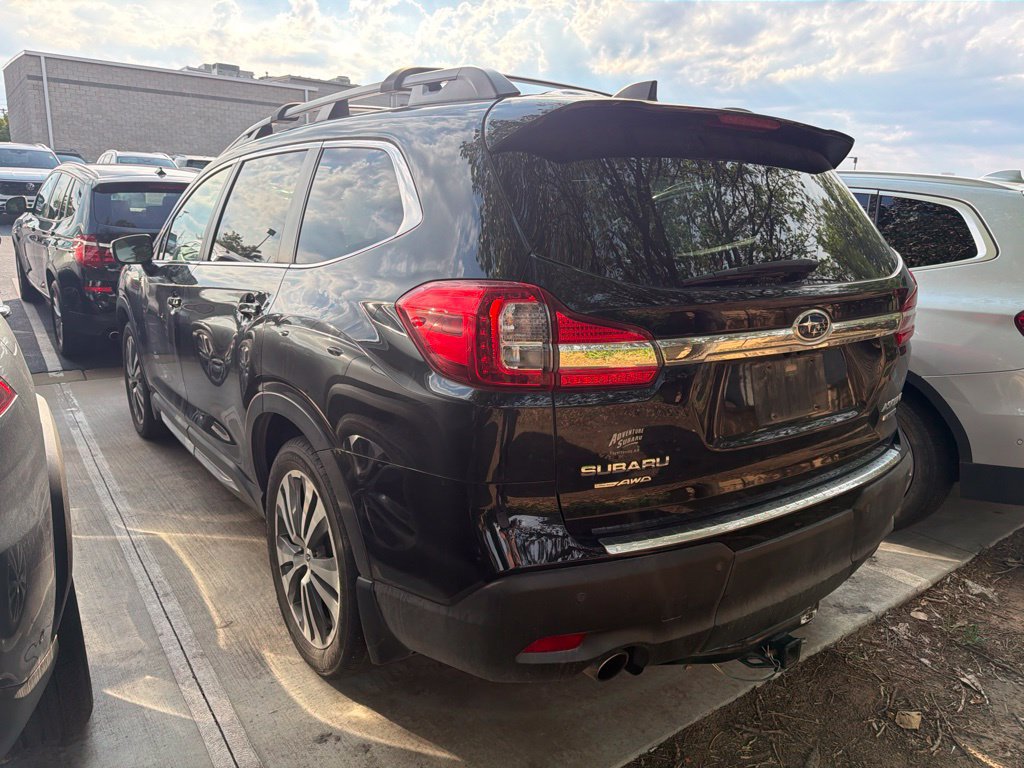 Used 2019 Subaru Ascent Limited w/ Popular Package #3 AWD/4WD image 4
