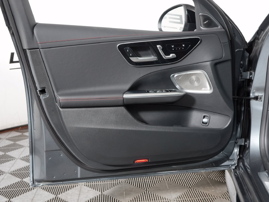 Certified 2026 Mercedes-Benz C 43 AMG 4MATIC Sedan image 24