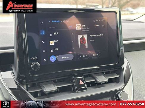 Certified 2025 Toyota Corolla LE image 30