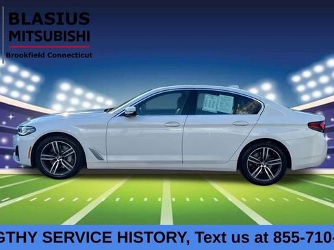 Used 2023 BMW 530i xDrive w/ Convenience Package image 4