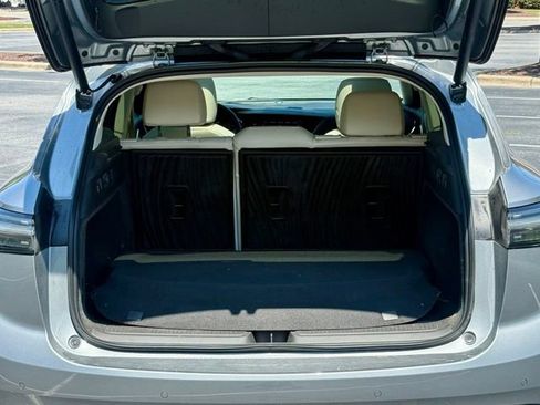 Used 2023 Buick Envision Avenir FWD image 17