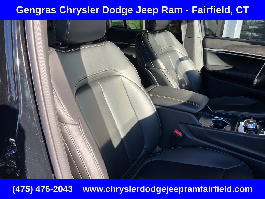 Certified 2026 Jeep Grand Cherokee Limited AWD/4WD image 20