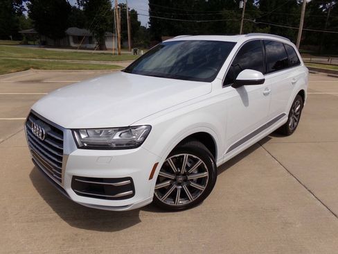 Used 2019 Audi Q7 2.0T Premium Plus w/ Premium Plus Package AWD/4WD image 3