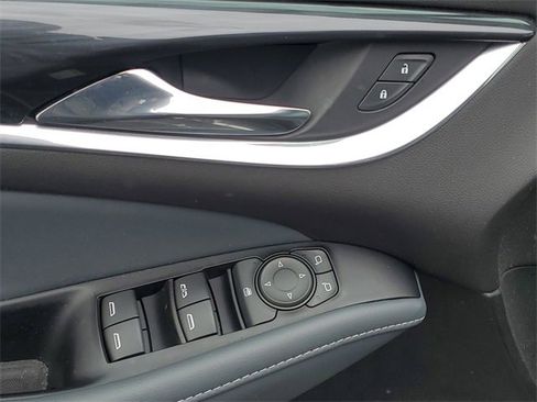 Used 2023 Buick Enclave Essence w/ LPO, Floor Liner Package image 17