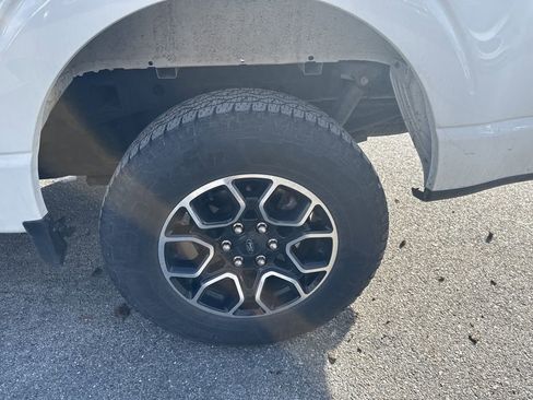 Used 2022 Ford F150 XLT w/ Equipment Group 302A High image 8