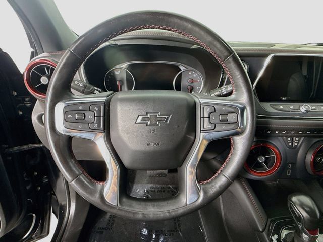 Used 2022 Chevrolet Blazer RS w/ Enhanced Convenience Package FWD image 11
