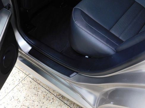 Used 2018 Lexus IS 300 F Sport w/ F Sport Package image 67