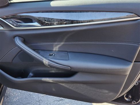 Used 2022 BMW 530i xDrive w/ M Sport Package image 15