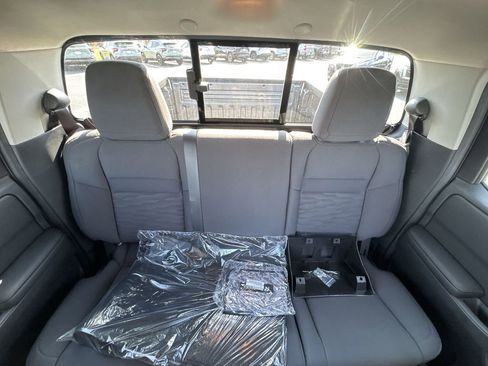 New 2026 Nissan Frontier S image 21