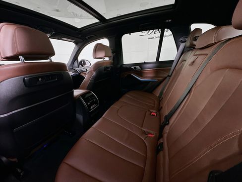 Used 2021 BMW X5 xDrive45e w/ M Sport Package image 24