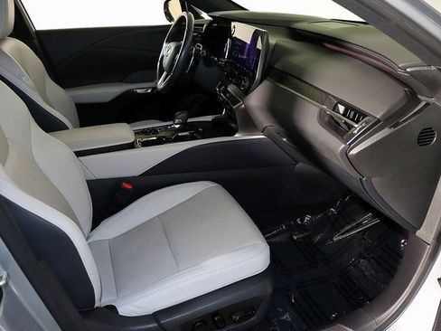 Used 2023 Lexus RX 350 350h Premium Plus image 35