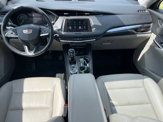 Used 2020 Cadillac XT4 Luxury FWD image 30