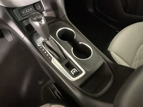 Used 2020 Chevrolet Equinox LS w/ LS Convenience Package FWD image 25