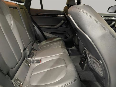 Used 2019 BMW X1 sDrive28i image 14