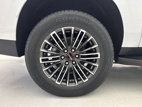 New 2026 GMC Yukon XL Elevation w/ Elevation Premium Package AWD/4WD image 12