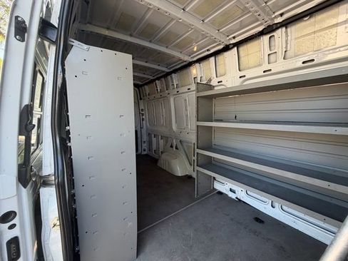 Used 2022 Mercedes-Benz Sprinter 2500 image 20