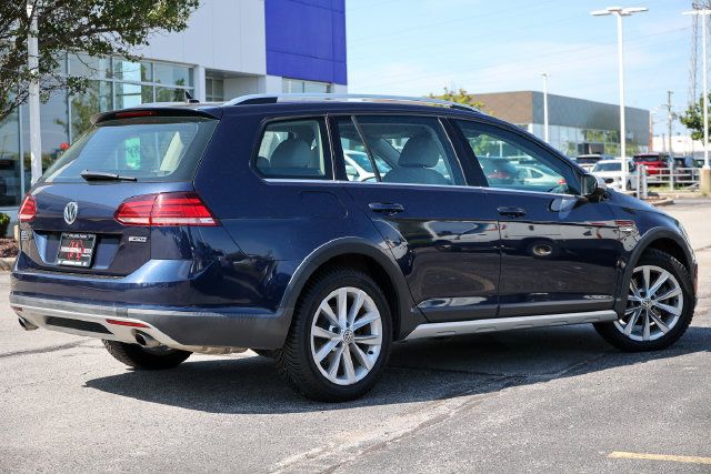 Used 2019 Volkswagen Golf Alltrack S AWD/4WD image 17