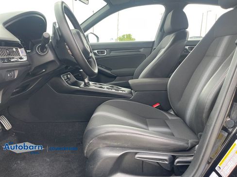 Used 2025 Honda Civic Sport image 9