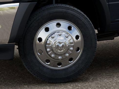 New 2026 RAM 5500 Tradesman w/ Chrome Appearance Group AWD/4WD image 8