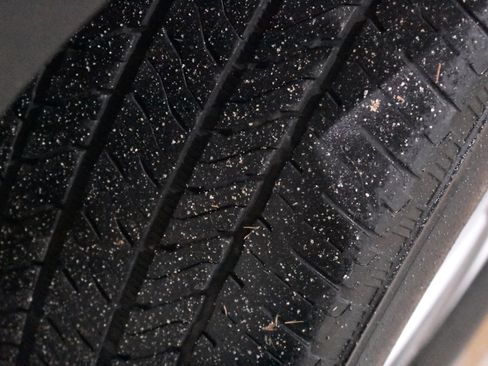 Used 2022 Chevrolet Traverse LT image 11