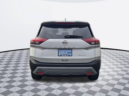 Used 2021 Nissan Rogue SV image 5