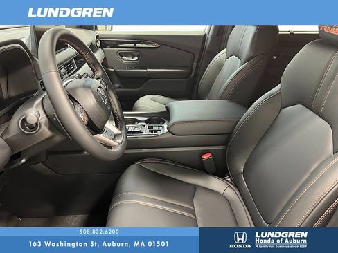 New 2026 Honda Pilot TrailSport image 18