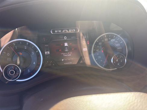 Used 2020 RAM 2500 Laramie image 8