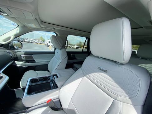 New 2026 Ford Expedition Max Platinum w/ Platinum Ultimate Package image 20