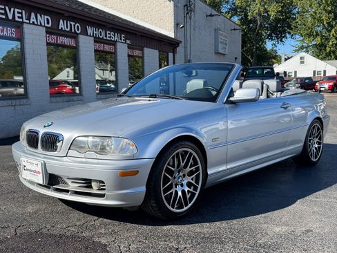 Used 2003 BMW 330Ci Convertible image 1
