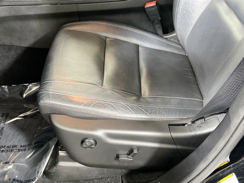 Used 2022 Dodge Durango GT image 16