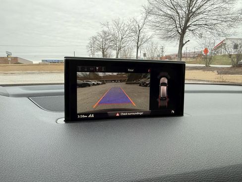 Used 2018 Audi Q7 3.0T Prestige w/ Prestige Package image 44