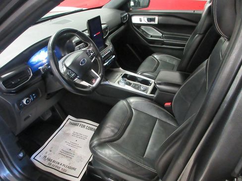 Used 2020 Ford Explorer ST w/ Premium Technology Package image 7