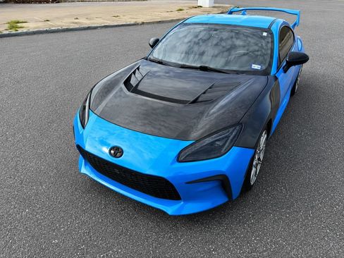 Used 2022 Toyota GR86 Premium RWD image 11