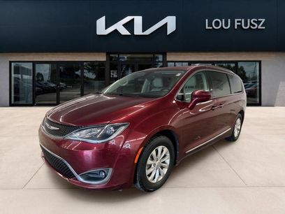 Used 2018 Chrysler Pacifica Touring-L
