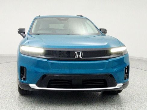 Used 2024 Honda Prologue Touring image 2