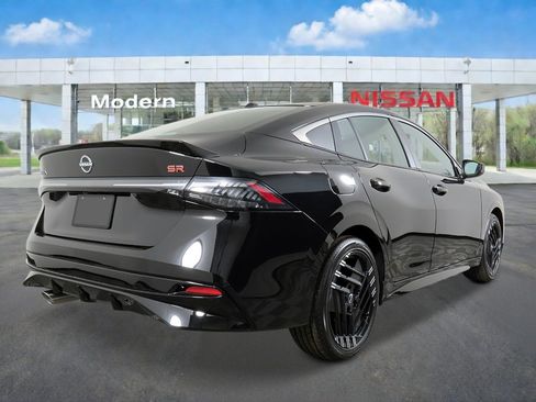 New 2027 Nissan Sentra SR w/ SR All Weather Package FWD image 5
