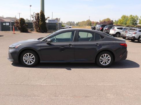 Used 2025 Toyota Camry LE FWD image 8