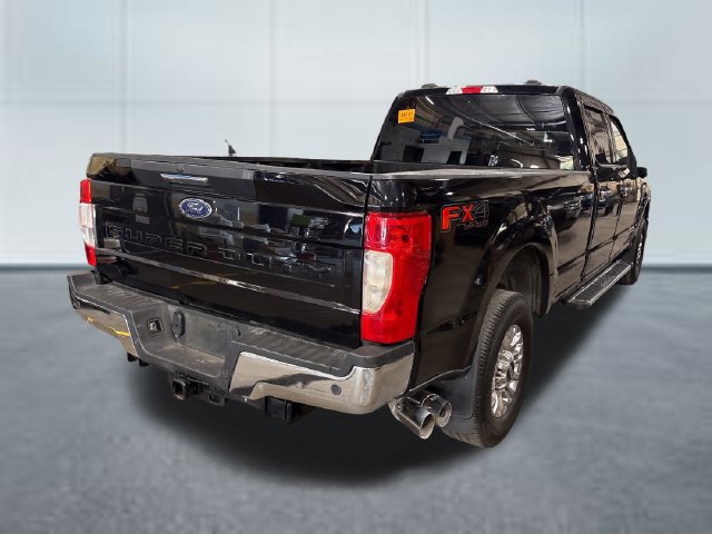 Used 2021 Ford F250 XLT w/ XLT Premium Package AWD/4WD image 4