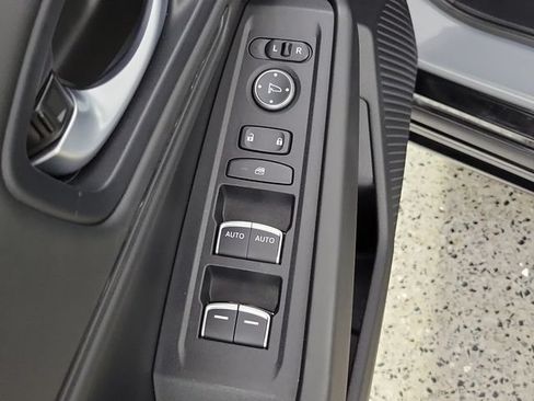 Used 2025 Honda Accord EX-L image 23