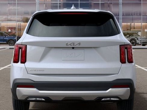 New 2026 Kia Sorento LX FWD image 13