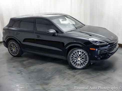 Used 2023 Porsche Cayenne Platinum Edition AWD/4WD image 5